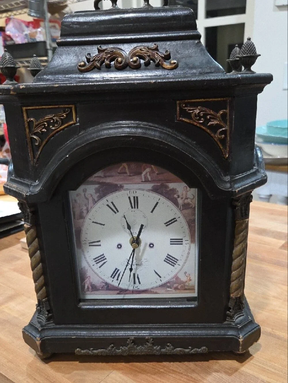 Victorian-Style Black and Gold Decorative Mantel Clock